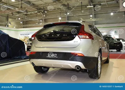 V40 Cross Country